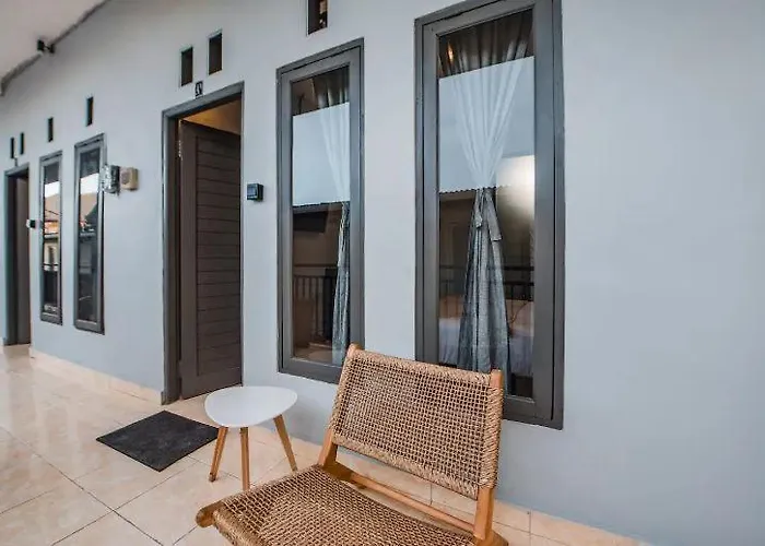 Apartments: + Kitchen/ Batu Bolong 3 *